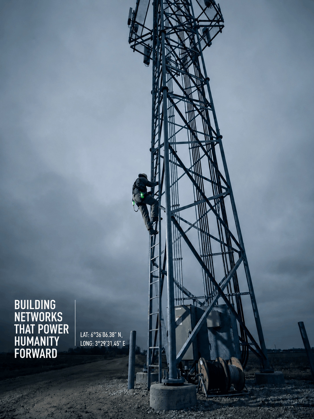 Axon field crew servicing a telecom tower site